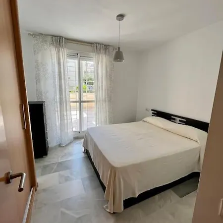Apartment Marina Serena Golf 1ª Linea Playa *